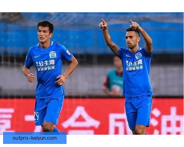 迪巴拉与卢卡库配合逐渐默契，状态回暖值得关注